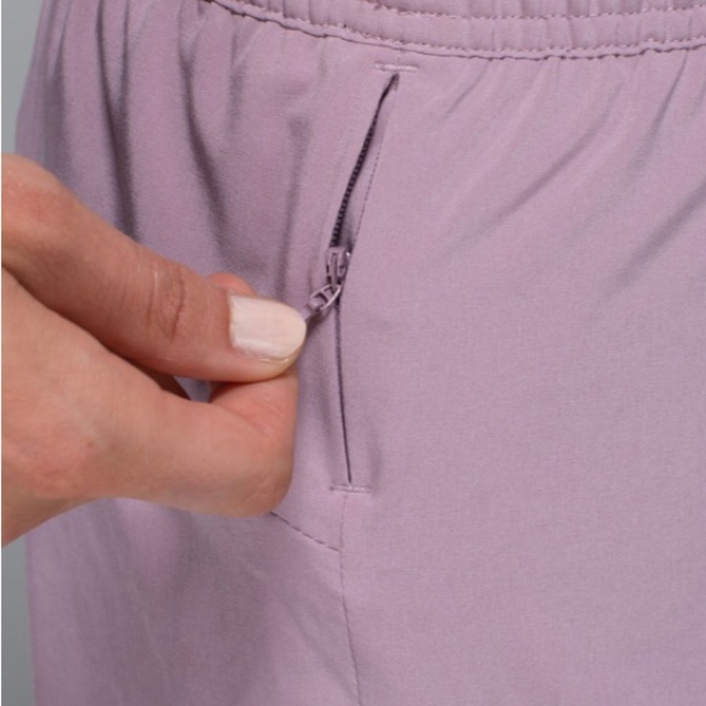 Like NEW! RARE!❤️LULULEMON Go the Distance short! - Picture 7 of 16